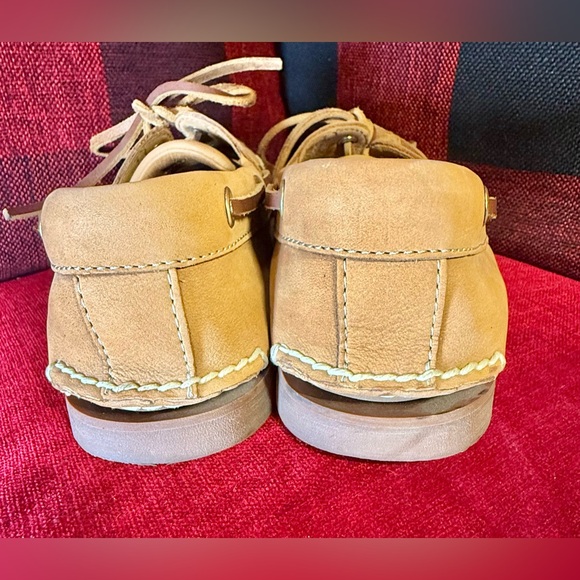 Timberland light brown leather boat shoes / loafers / moccasins (ladies size 10) - Picture 4 of 8